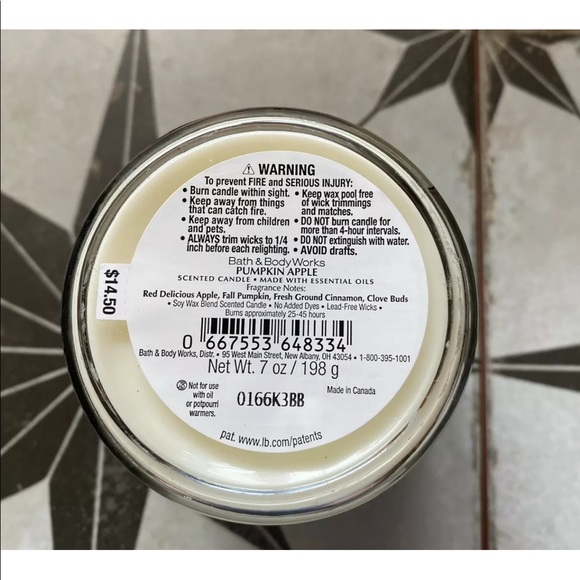BATH & BODY WORKS LOT 0F 2~SINGLE WICK CANDLES APPLE WEATHER, PUMPKIN APPLE NEW - Picture 4 of 6